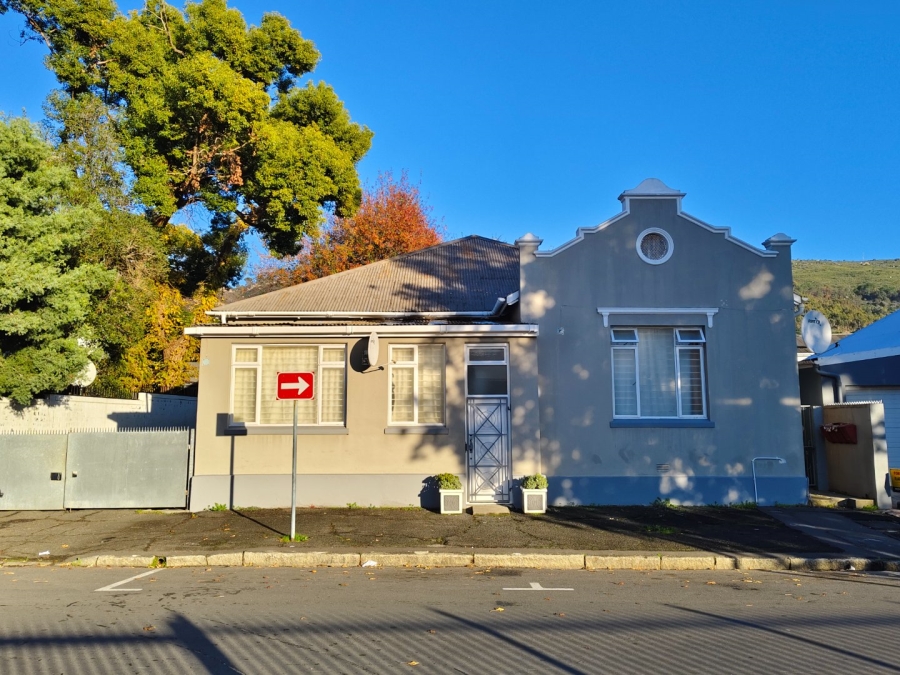  Bedroom Property for Sale in Paarl Central East Western Cape